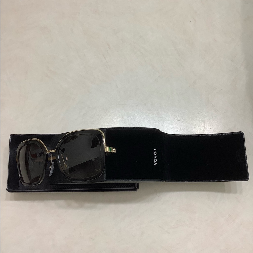 Prada Black Sunglasses - Picture 2 of 4